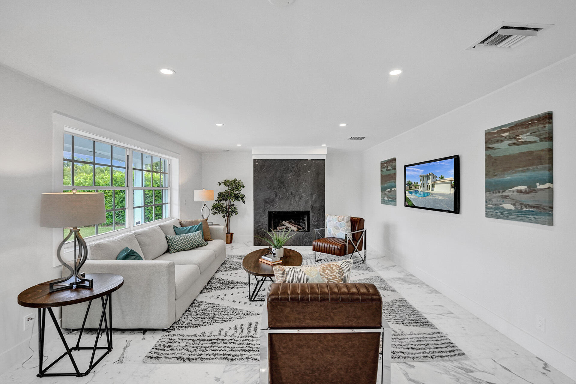 1328 West Camino Real Boca Raton, FL 33486 - Photo 6 of 21 Living Room