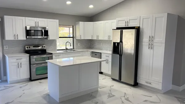 $4,000 | 1289 Pinetta Circle, Wellington, FL 33414