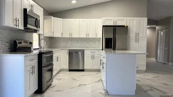 $4,000 | 1289 Pinetta Circle, Wellington, FL 33414