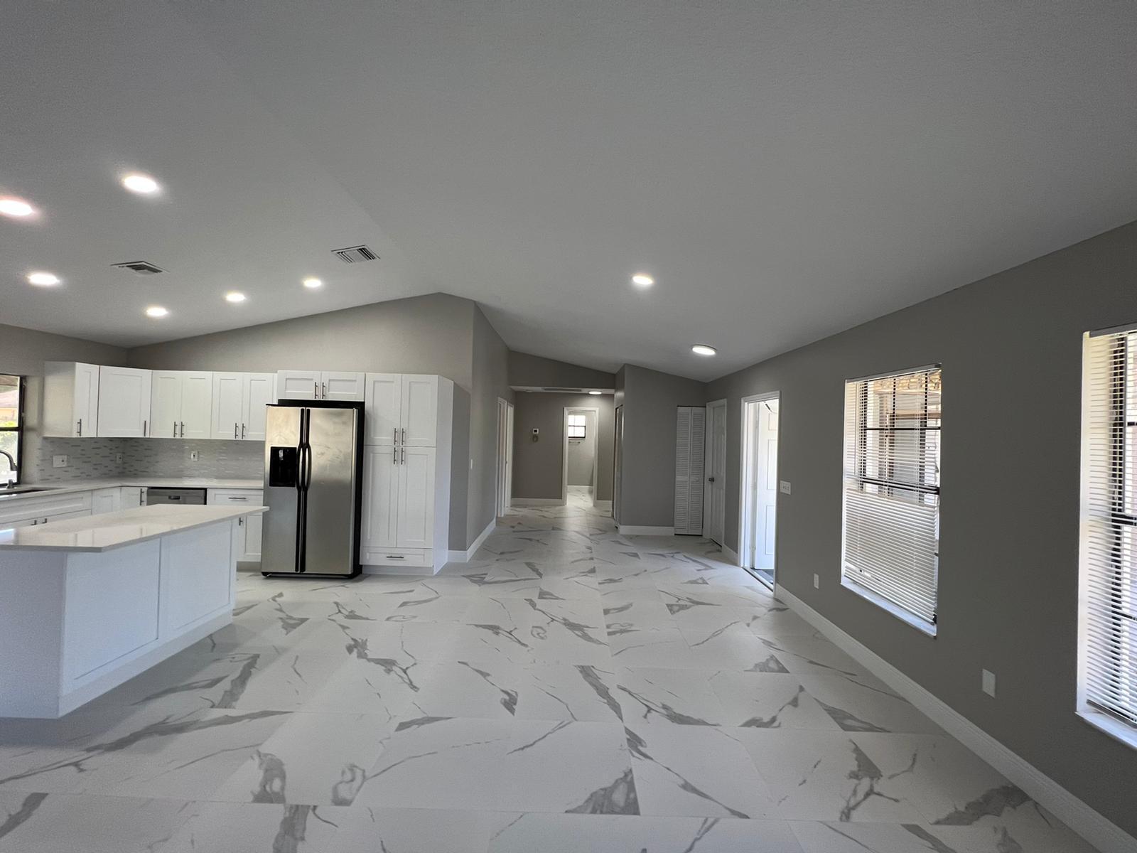 1289 Pinetta Circle Wellington, FL 33414 - Photo 5 of 29 Living Room