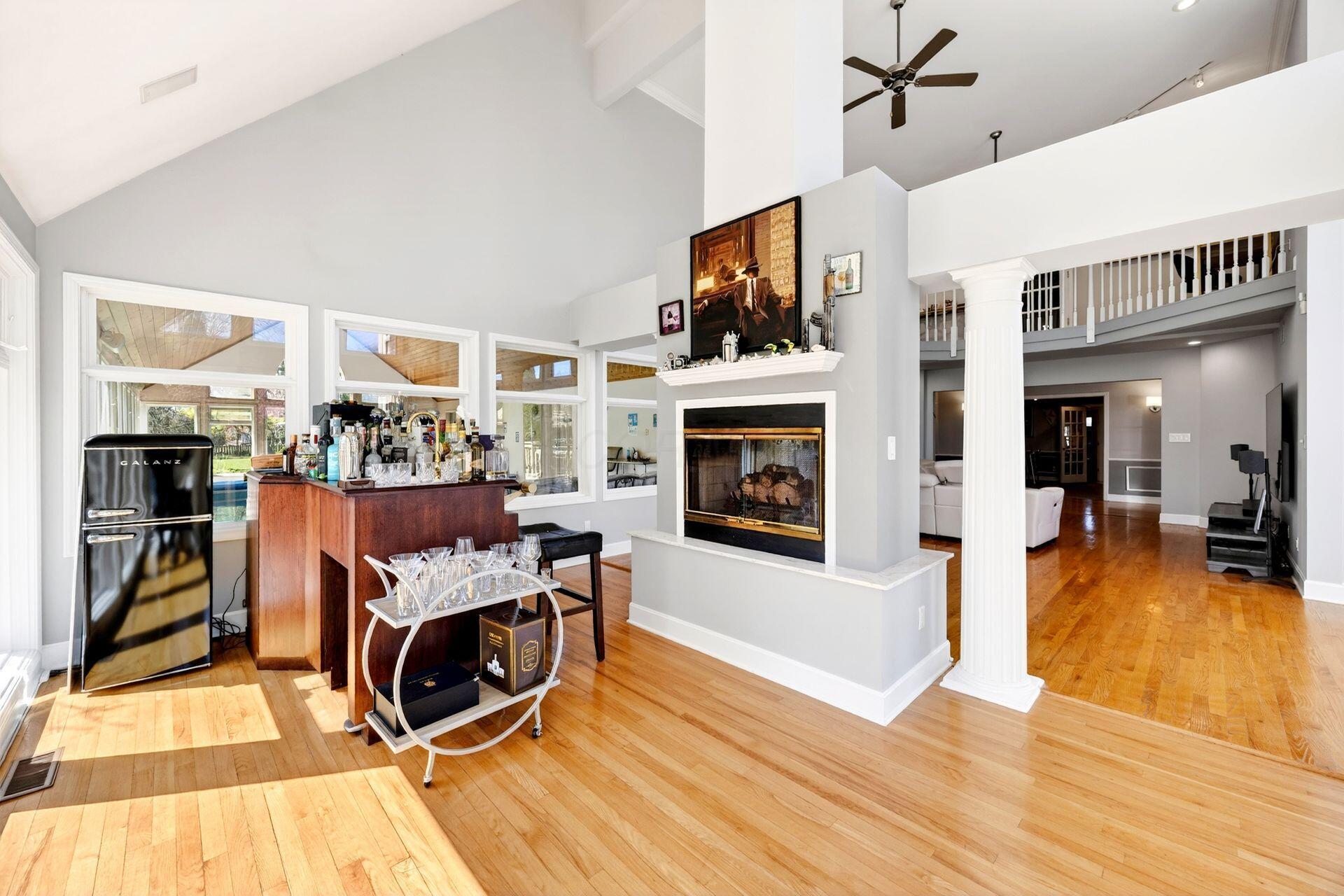 2433 Brookwood Road Columbus, OH 43209 - Photo 27 of 105 Great Room