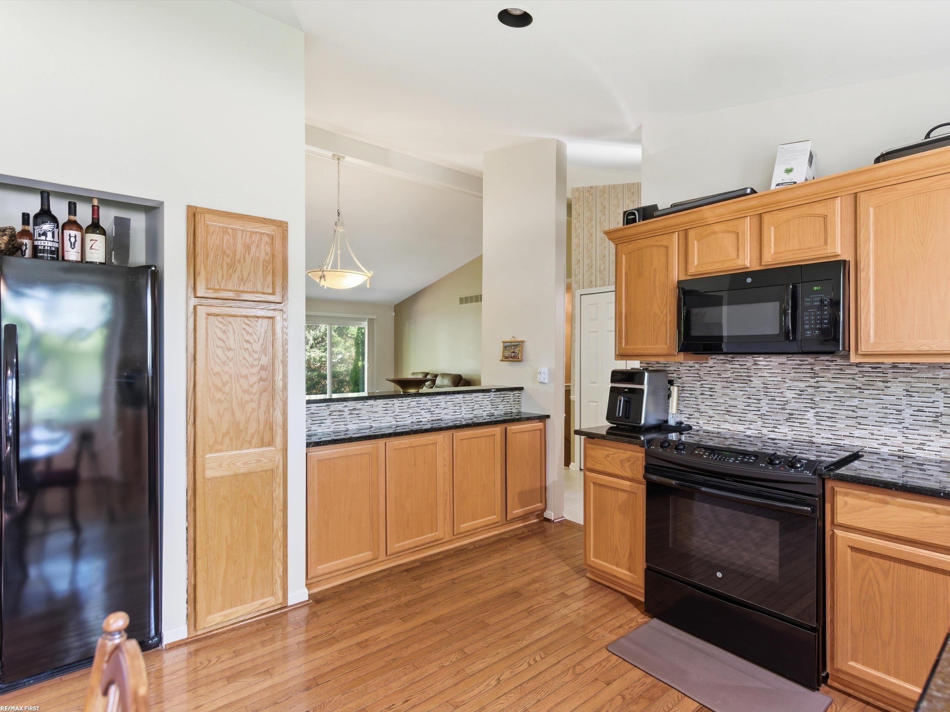 2250 Highsplint Drive Rochester Hills, MI 48307 - Photo 29 of 57 Gallery Image 29