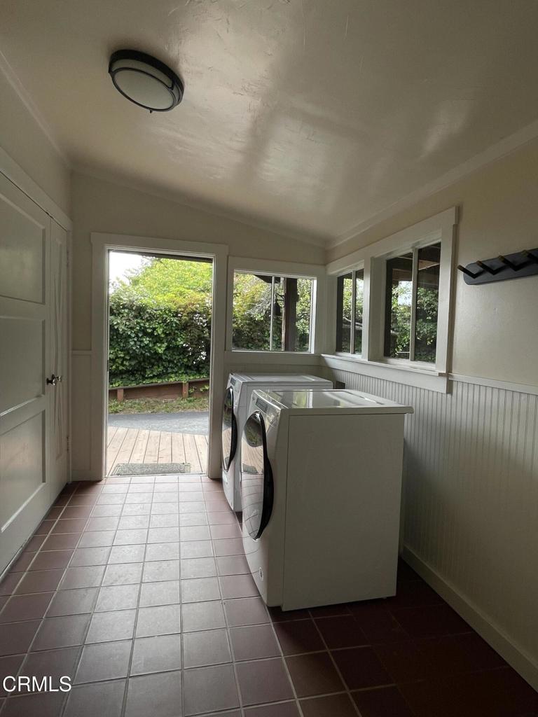 44920 Little Lake Road Mendocino, CA 95460 - Photo 31 of 81 Spacious Laundry Room