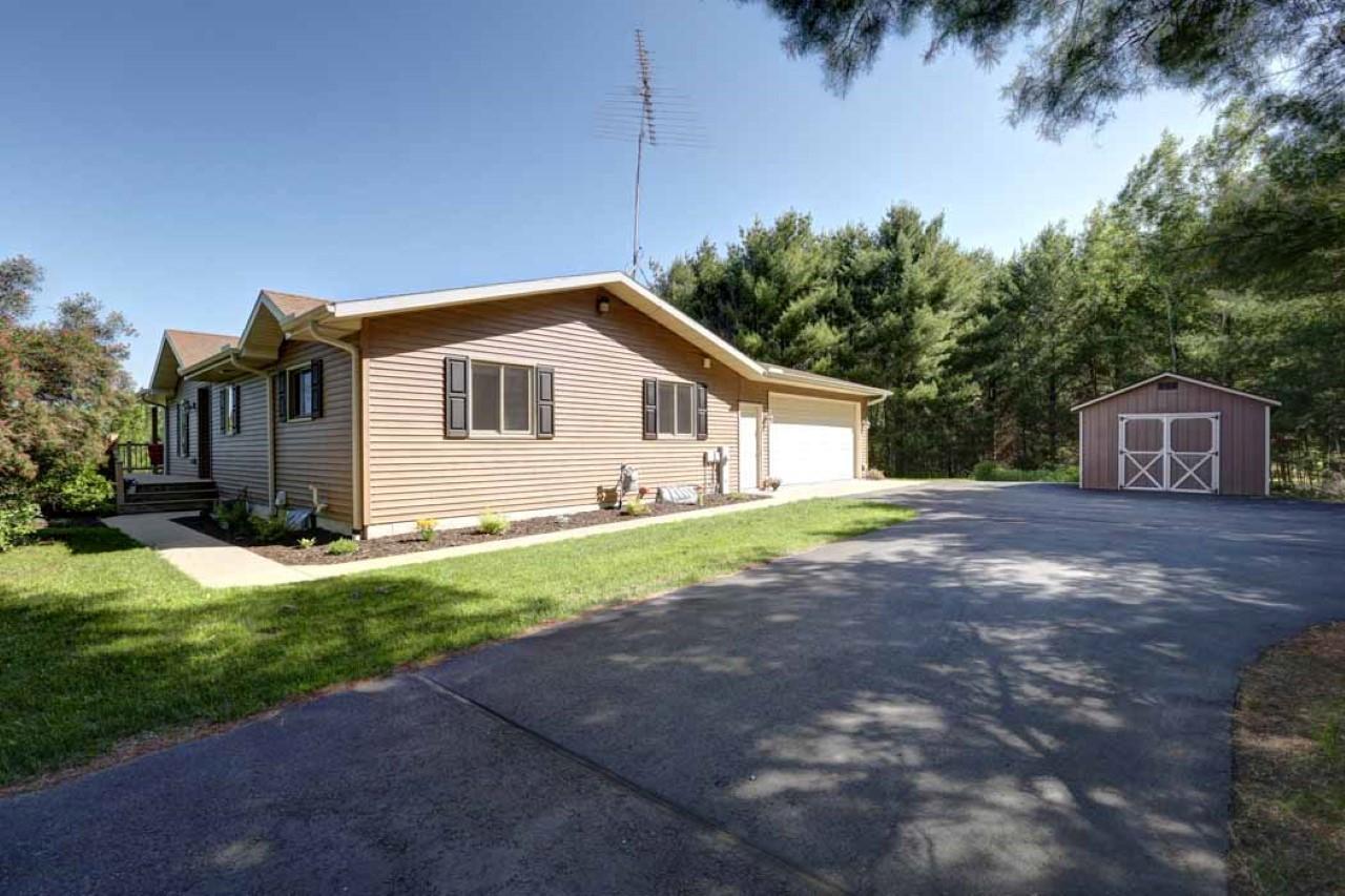 6870 Pine Shadow Lane Rhinelander, WI 54501 - Photo 16 of 55 Gallery Image 16
