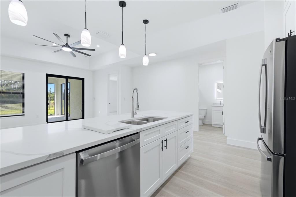 7361 South Plum Tree Punta Gorda, FL 33955 - Photo 13 of 34