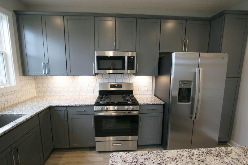 1406 Hunters Crossing Pass Huntingburg, IN 47542 - Photo 16 of 34