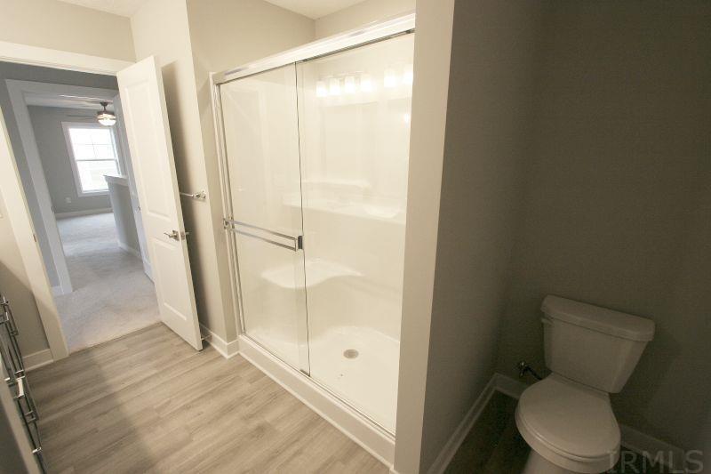 1406 Hunters Crossing Pass Huntingburg, IN 47542 - Photo 26 of 34