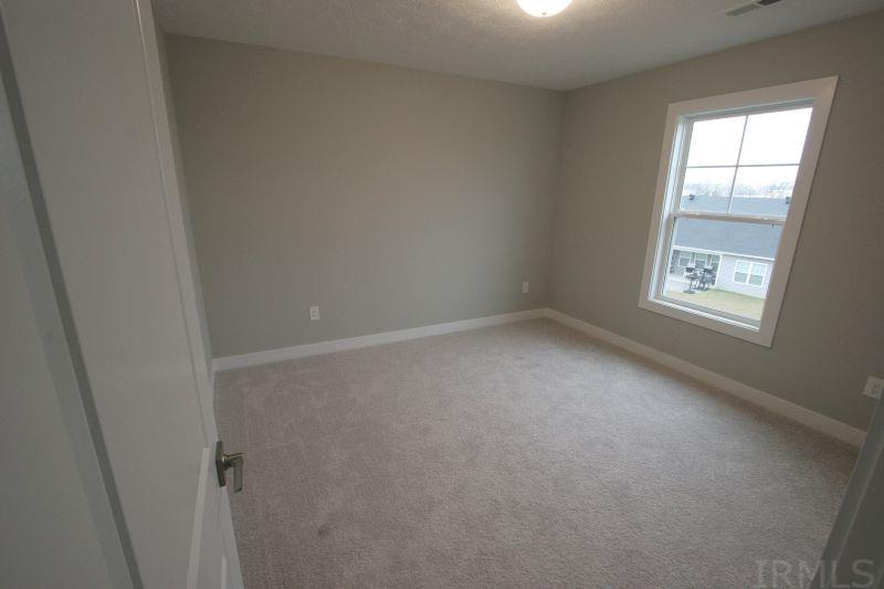 1406 Hunters Crossing Pass Huntingburg, IN 47542 - Photo 29 of 34