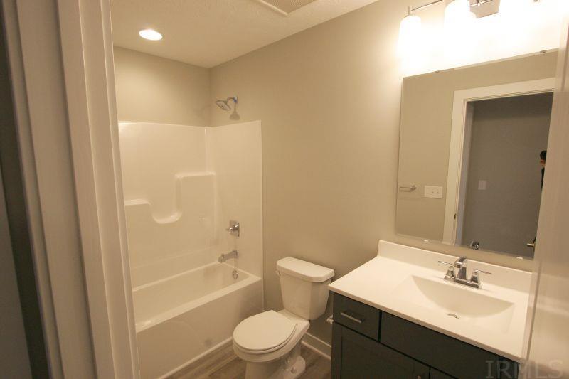 1406 Hunters Crossing Pass Huntingburg, IN 47542 - Photo 33 of 34