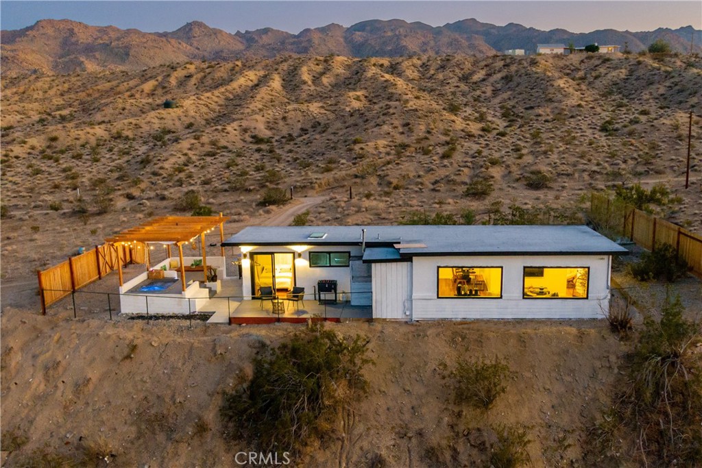66658 Appian Way Joshua Tree, CA 92252 - Photo 5 of 64 Guest House