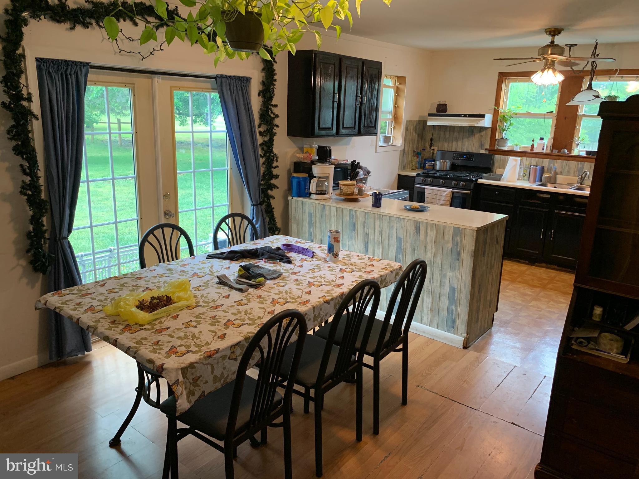 2530 Oakland Road Dover, PA 17315 - Photo 14 of 30 Gallery Image 14