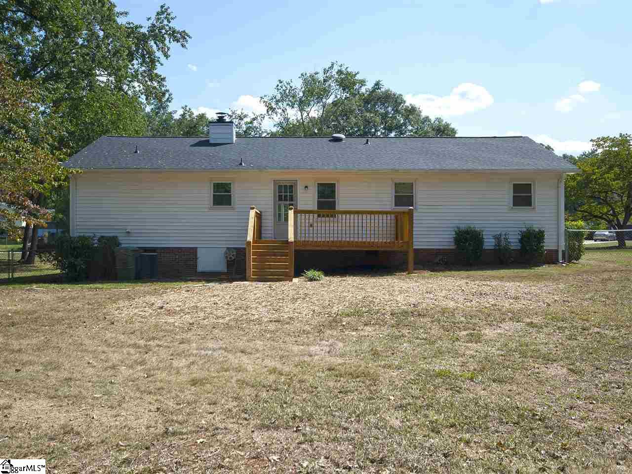 129 Montclair Road Mauldin, SC 29662 - Photo 9 of 36 Gallery Image 9