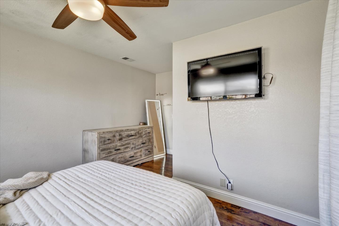 8100 Springdale Court Gilroy, CA 95020 - Photo 35 of 59 Gallery Image 35