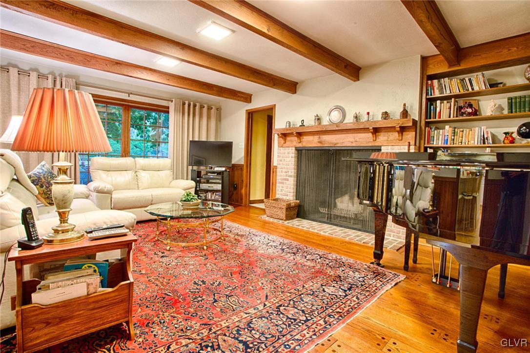 235 Cherry Hill Road Nazareth, PA 18064 - Photo 8 of 22 Gallery Image 8