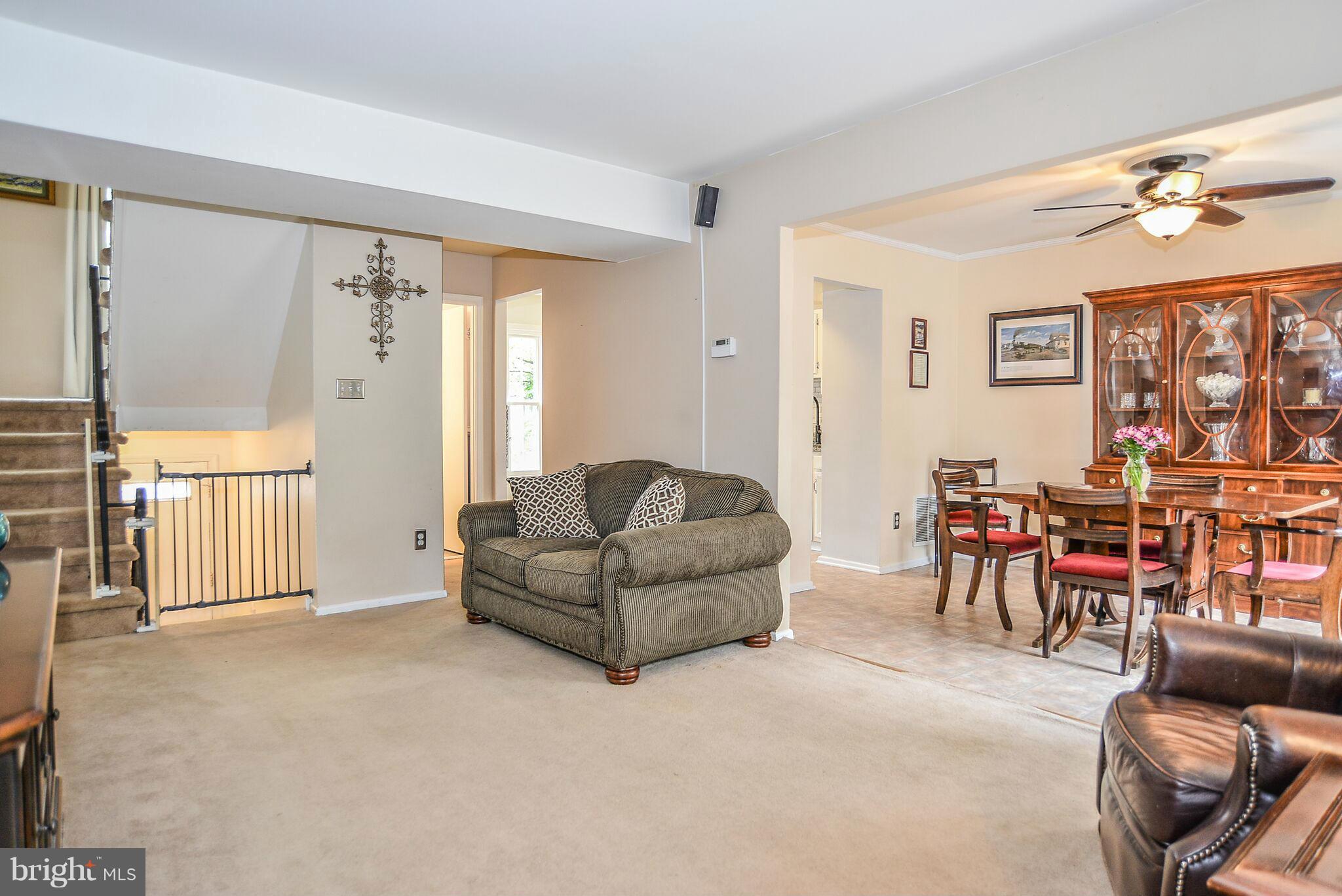 9525 Burdett Road Burke, VA 22015 - Photo 3 of 25 Family Room
