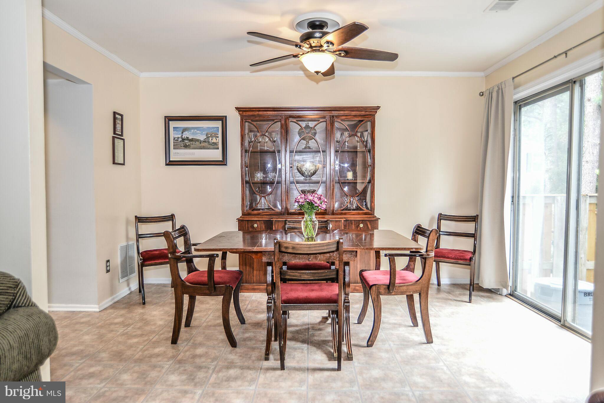 9525 Burdett Road Burke, VA 22015 - Photo 5 of 25 Dining Room