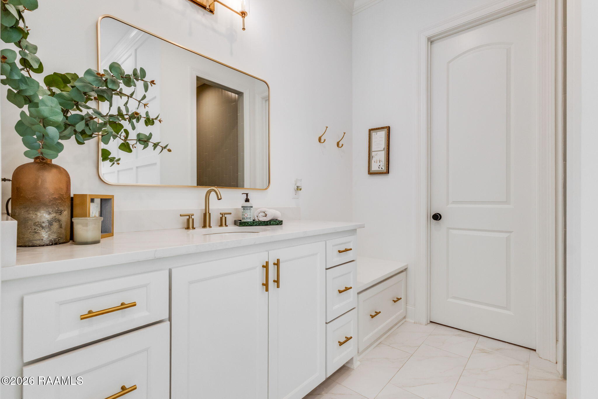 403 Sunshine Rise Drive Broussard, LA 70518 - Photo 15 of 37 12-web-or-mls-403 Sunshine Rise Dr.-11