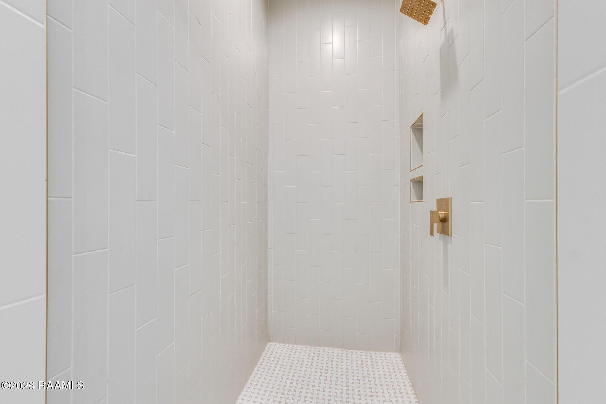 403 Sunshine Rise Drive Broussard, LA 70518 - Photo 16 of 37 13-web-or-mls-403 Sunshine Rise Dr.-12