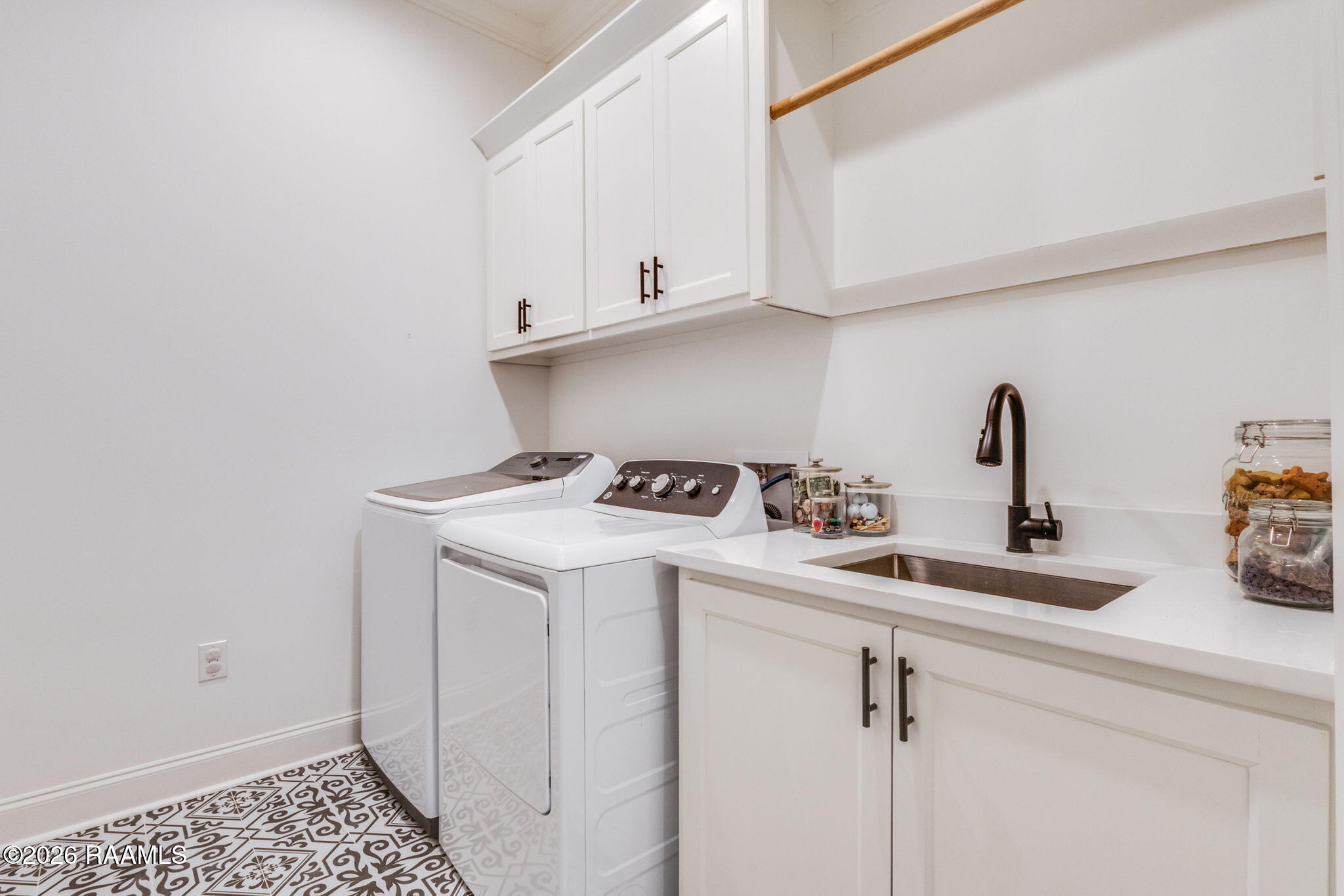 403 Sunshine Rise Drive Broussard, LA 70518 - Photo 9 of 37 8-web-or-mls-403 Sunshine Rise Dr.-7