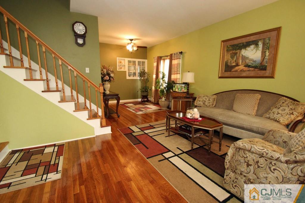 67 Brandywine Road Fords, NJ 08863 - Photo 6 of 25 a living room with furniture