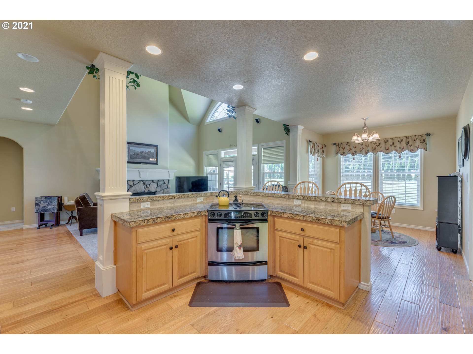 43126 Southeast Music Camp Road Sandy, OR 97055 - Photo 10 of 32 a kitchen with a sink and cabinets