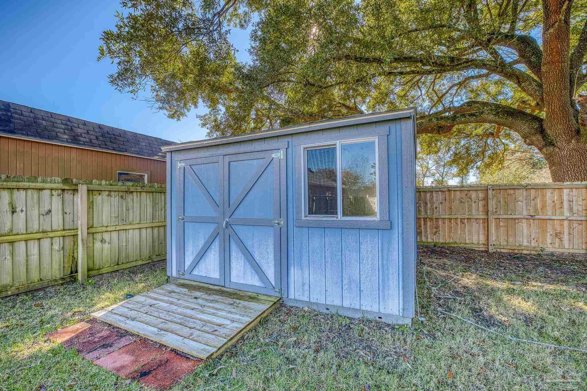 505 Turnberry Road Cantonment, FL 32533 - Photo 38 of 44 Gallery Image 38