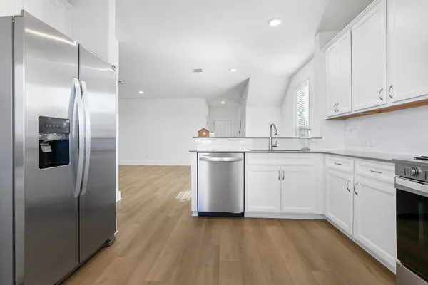 $2,195 | 140 Darlington Court, Liberty Hill, TX 78642