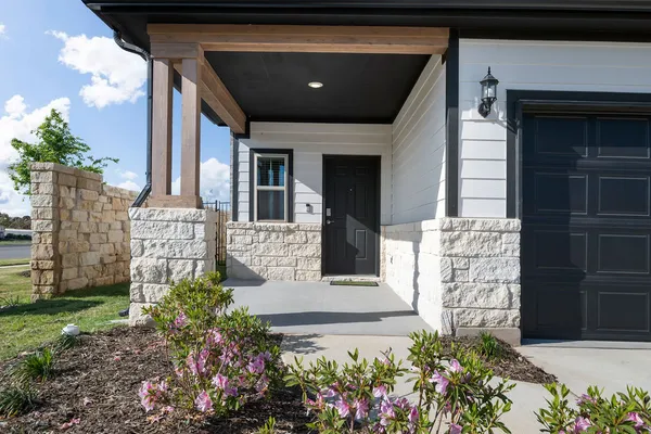 $2,195 | 140 Darlington Court, Liberty Hill, TX 78642