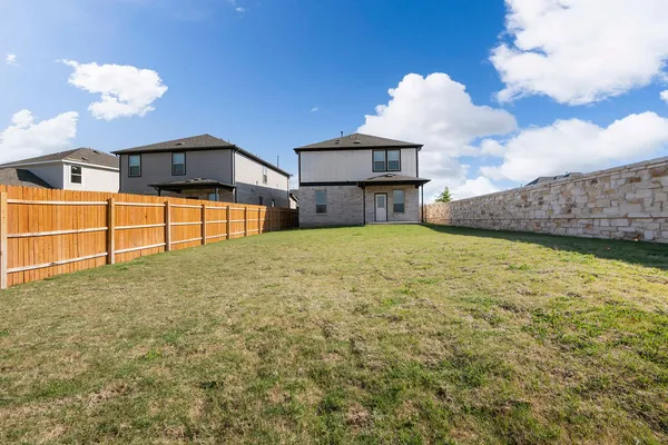 $2,195 | 140 Darlington Court, Liberty Hill, TX 78642