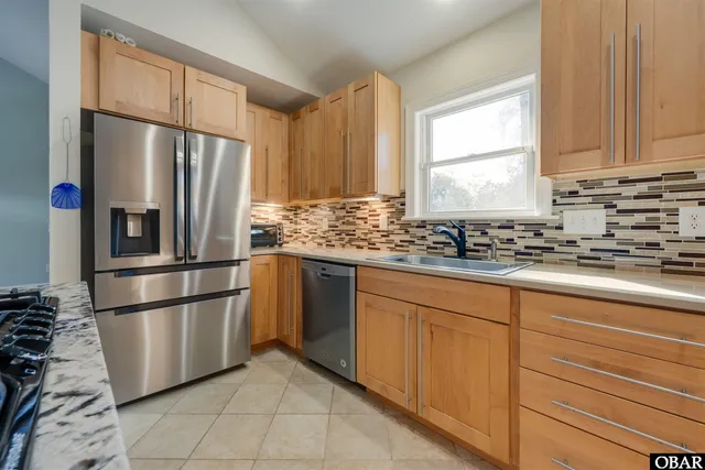 $899,000 | 518 Parkwood Drive, Kill Devil Hills, NC 27948