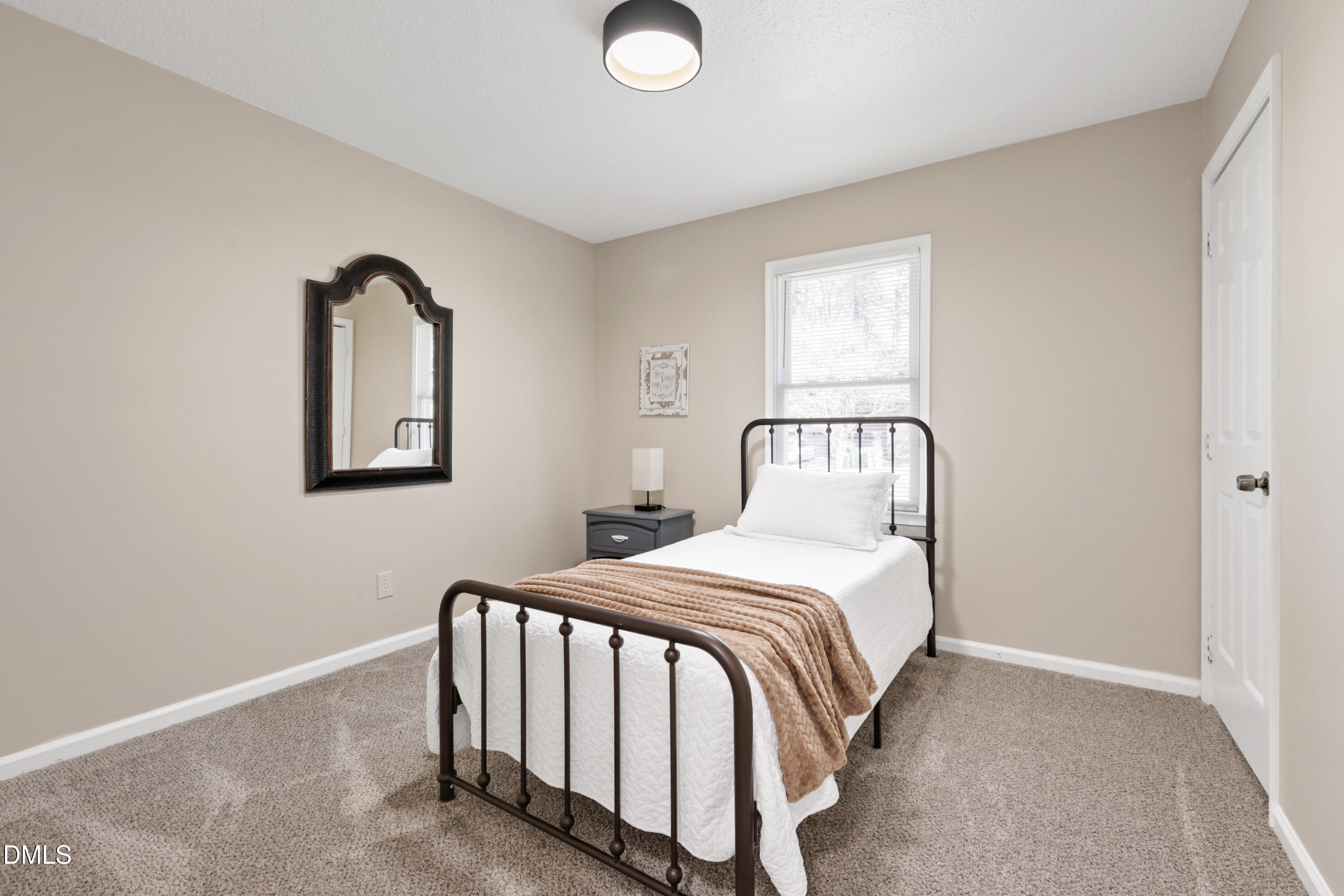 820 Nuttree Place Raleigh, NC 27606 - Photo 16 of 38