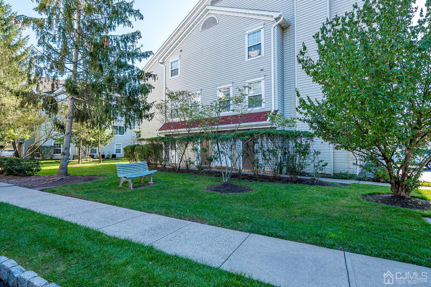 178 Prestwick Way Edison, NJ 08820 - Photo 20 of 21 Gallery Image 20