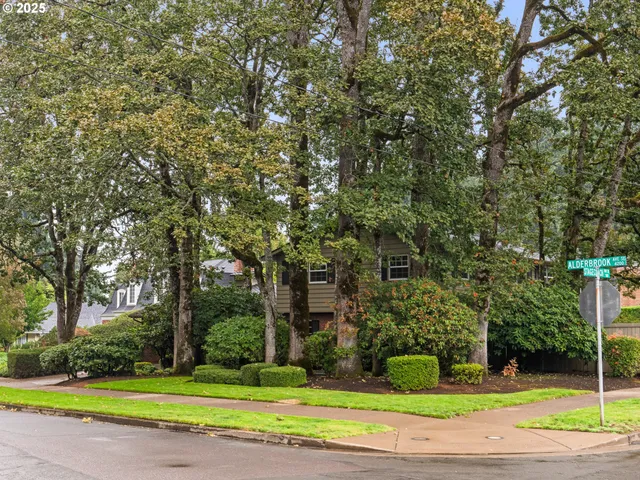 a view of a volley ball court