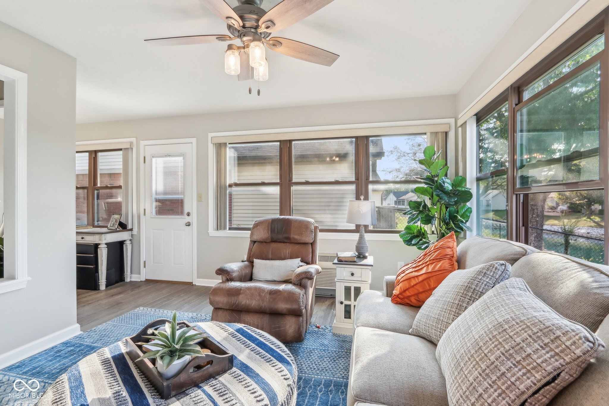 10935 President Circle Indianapolis, IN 46229 - Photo 16 of 29