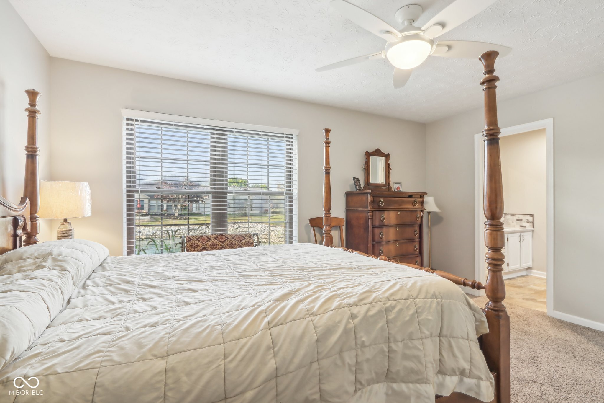 10935 President Circle Indianapolis, IN 46229 - Photo 18 of 29