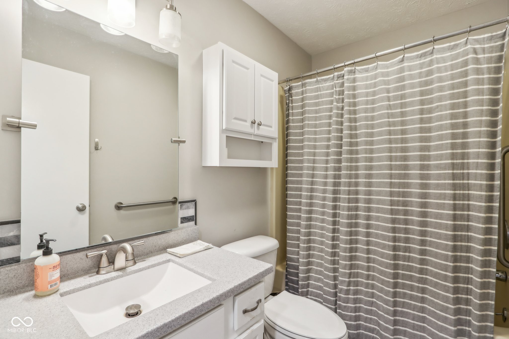 10935 President Circle Indianapolis, IN 46229 - Photo 23 of 29