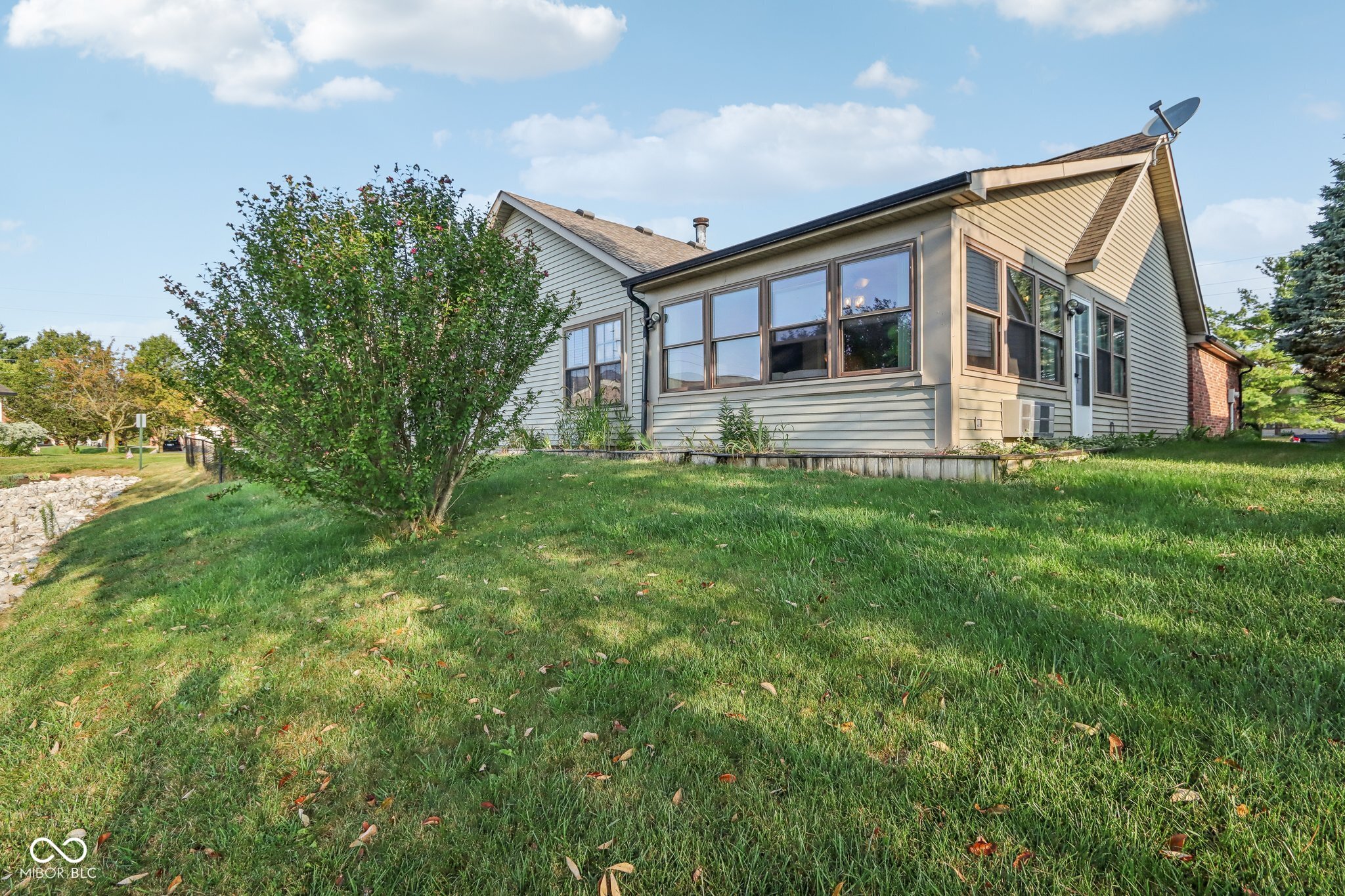 10935 President Circle Indianapolis, IN 46229 - Photo 27 of 29