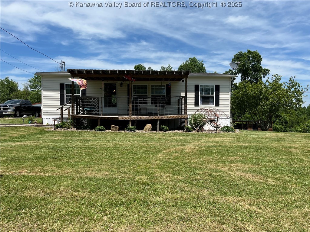 3145 Barker Ridge Road Milton, WV 25541 - Photo 1 of 46 Gallery Image 1