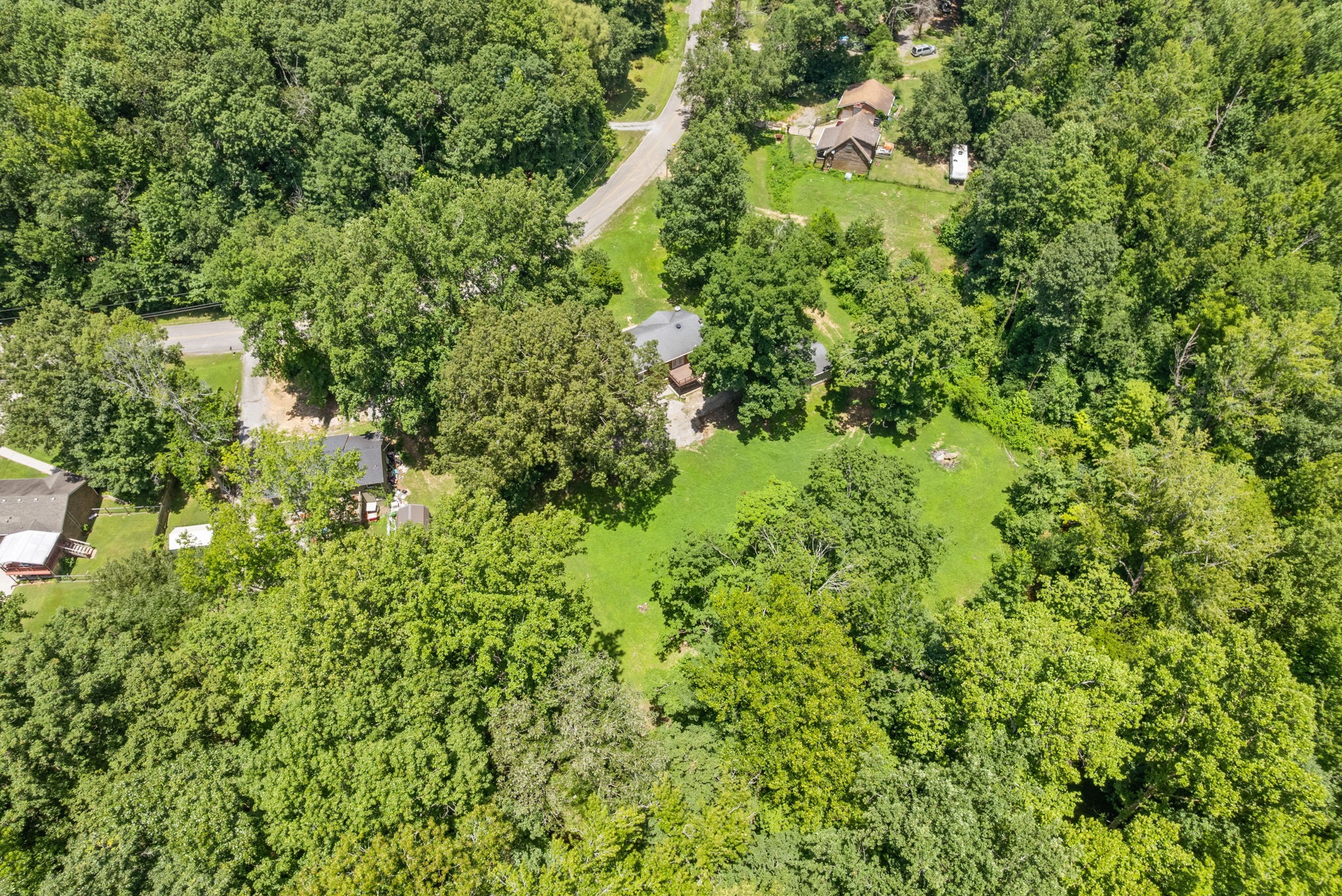 1852 Mimi Road Clarksville, TN 37040 - Photo 36 of 39 Gallery Image 36