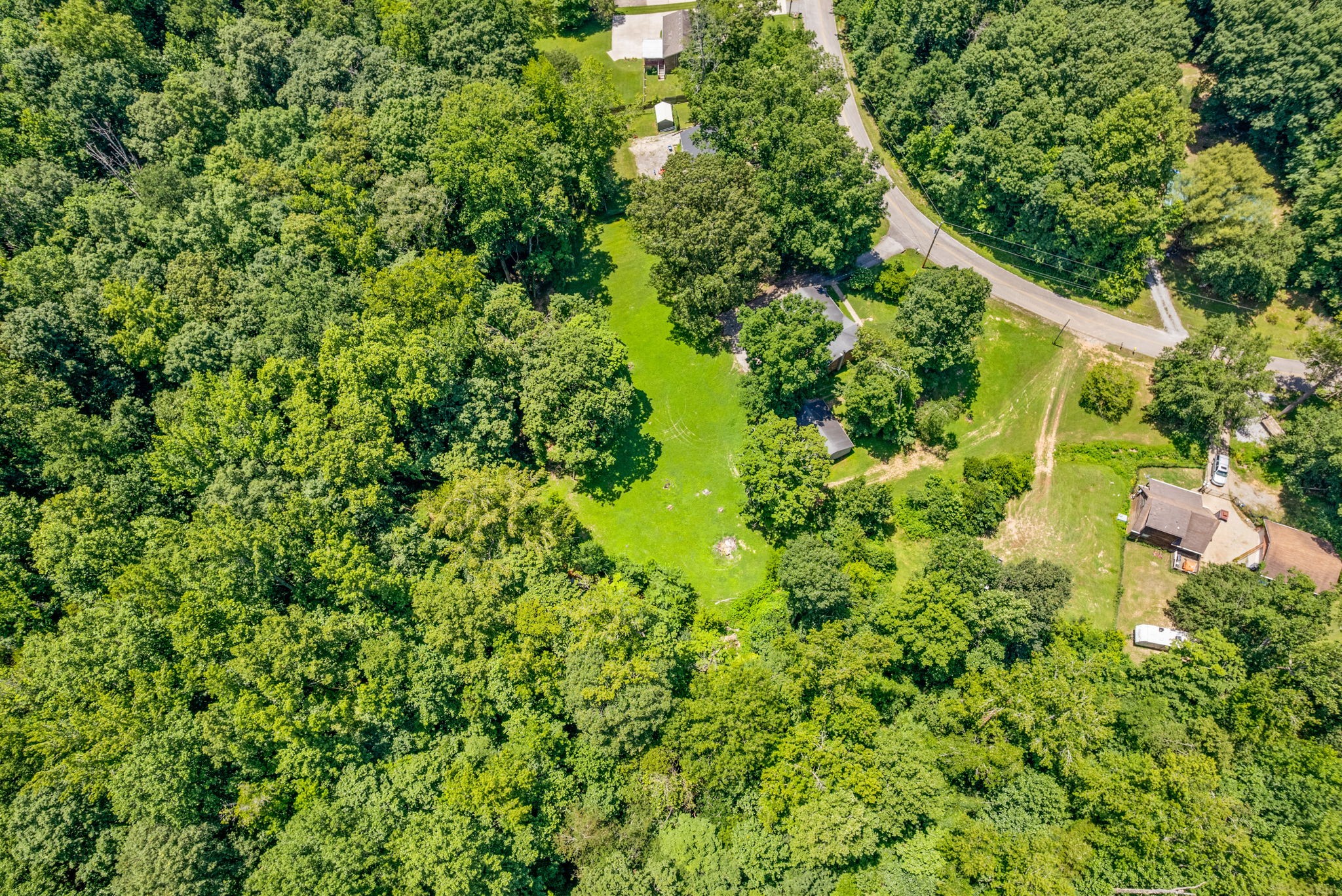 1852 Mimi Road Clarksville, TN 37040 - Photo 37 of 39 Gallery Image 37