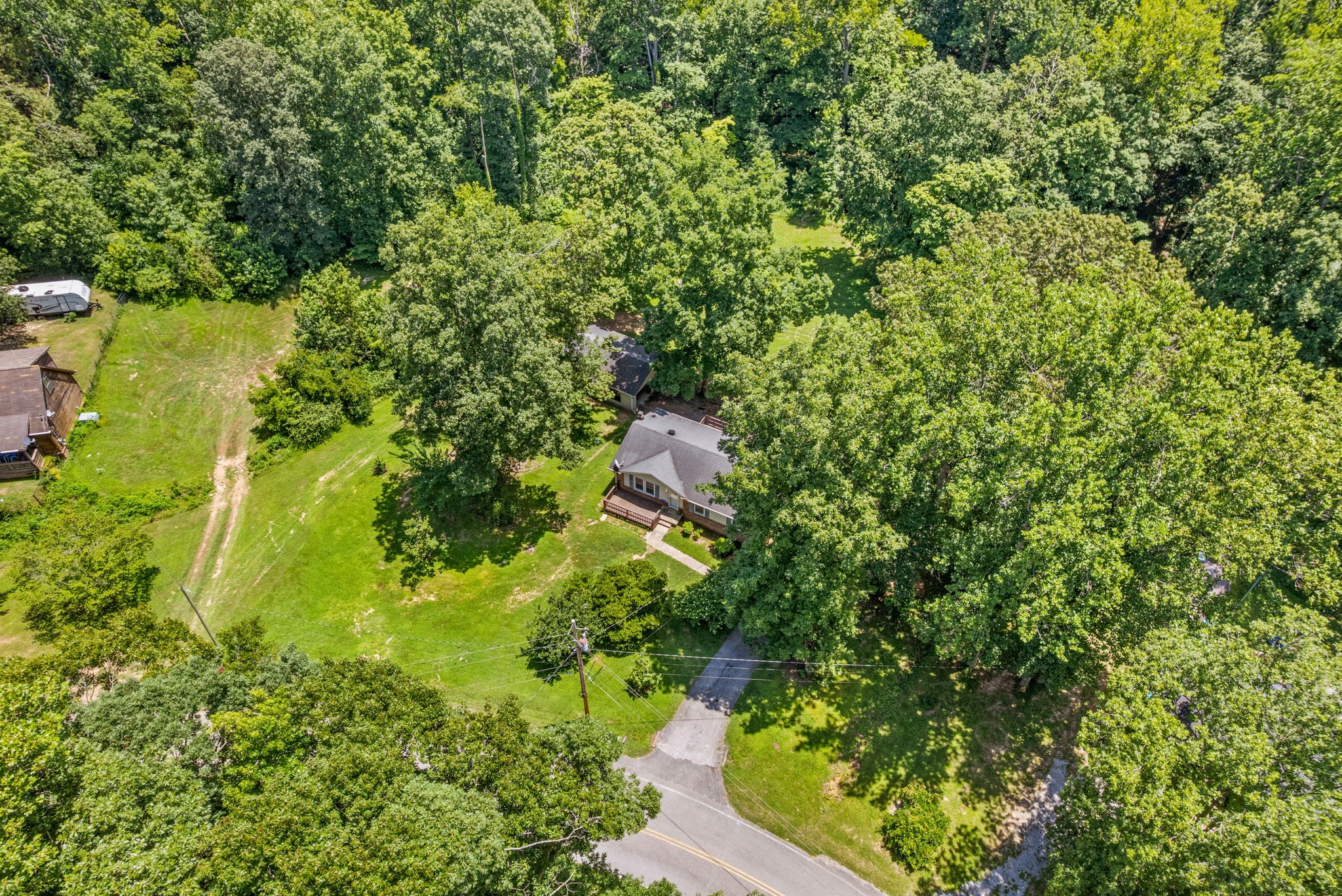1852 Mimi Road Clarksville, TN 37040 - Photo 38 of 39 Gallery Image 38