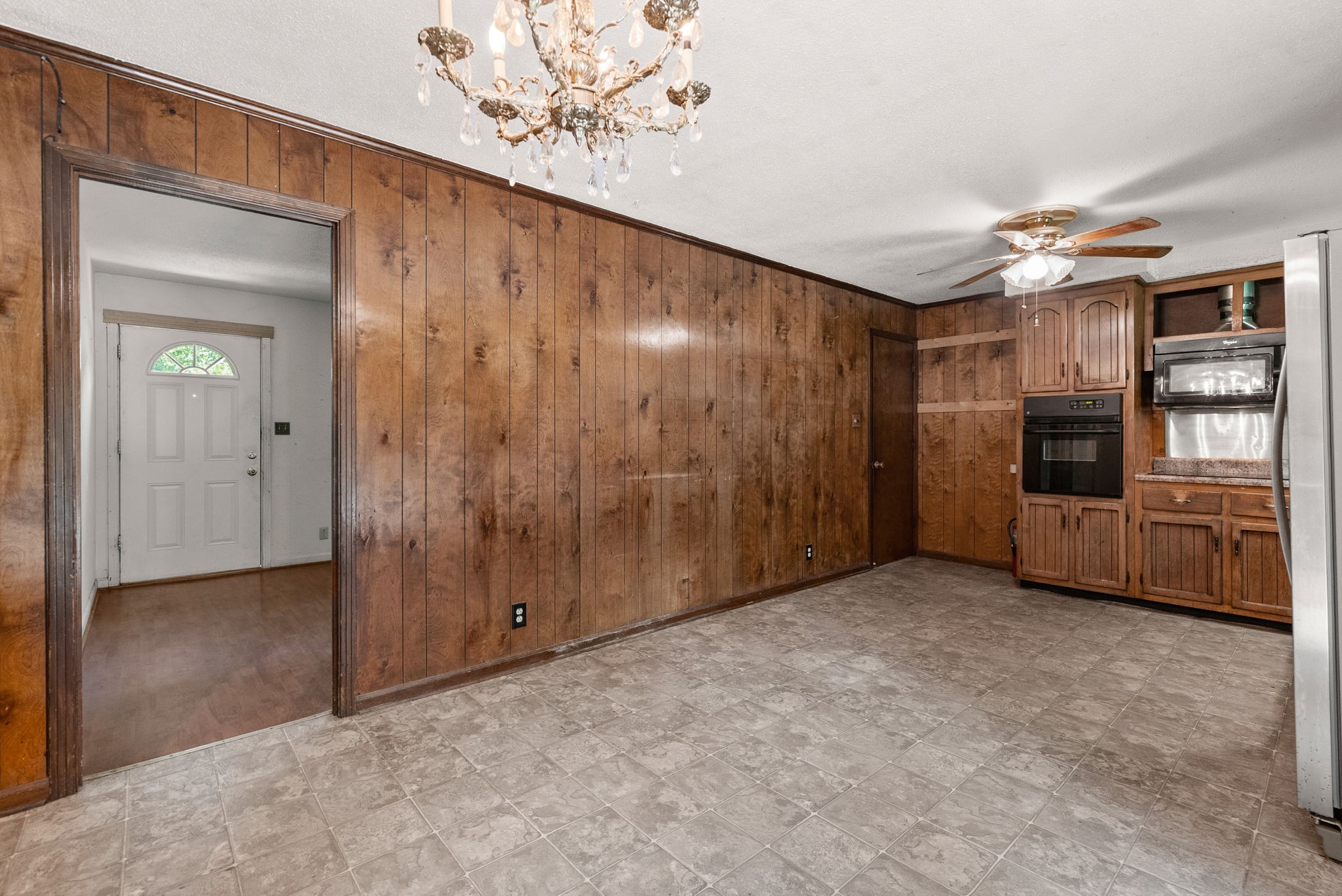 1852 Mimi Road Clarksville, TN 37040 - Photo 10 of 39 Gallery Image 10