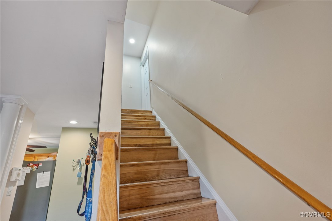 4212 Stigall Drive Chesterfield, VA 23112 - Photo 14 of 35 a view of entryway