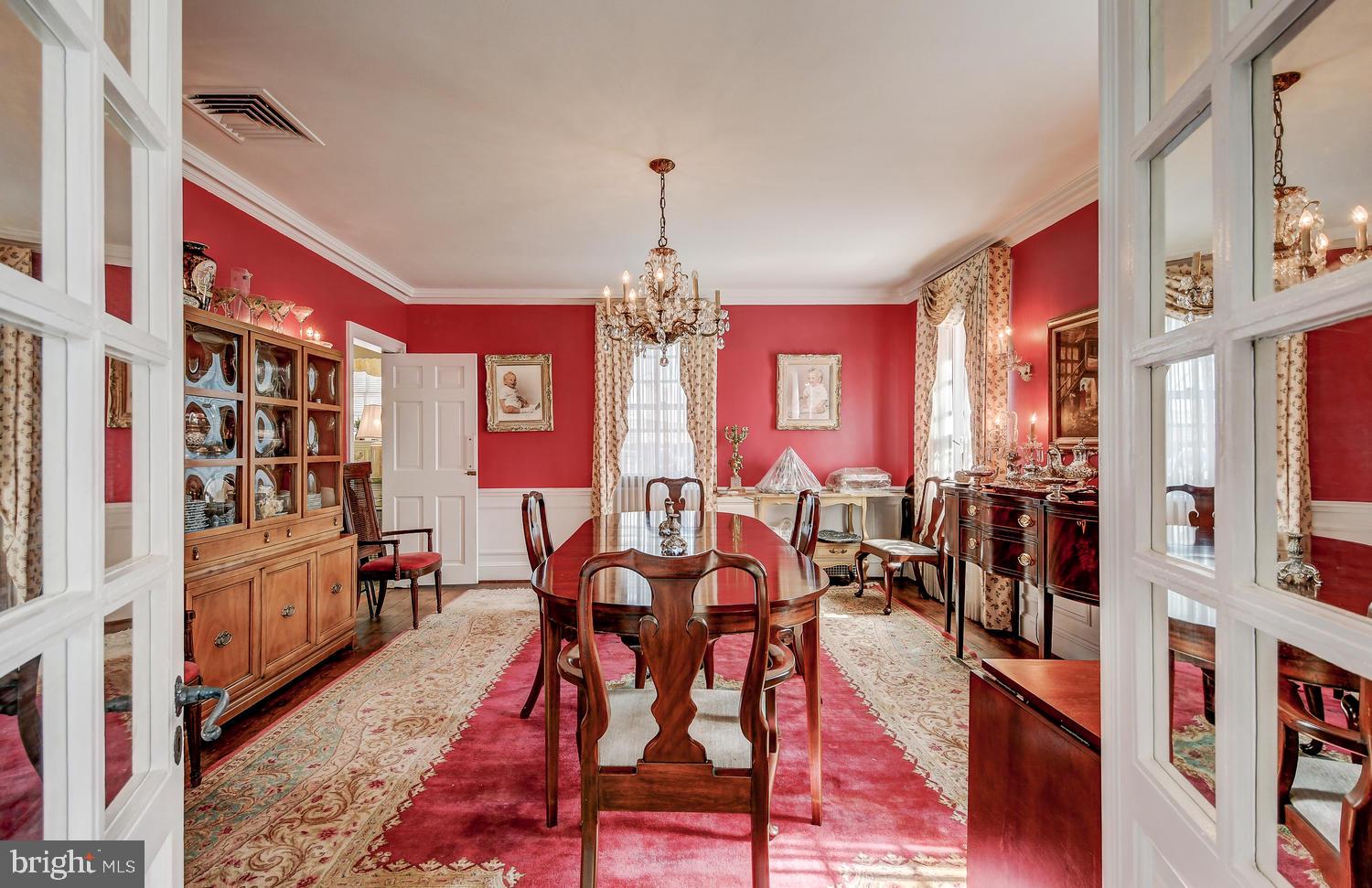 119 St Dunstans Road Baltimore, MD 21212 - Photo 18 of 38