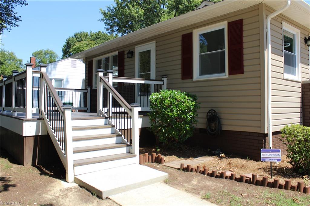 1124 Tabor Street High Point, NC 27262 - Photo 3 of 42