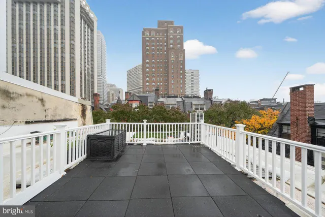 $740,000 | 236 South 21st Street, Unit CD, Philadelphia, PA 19103