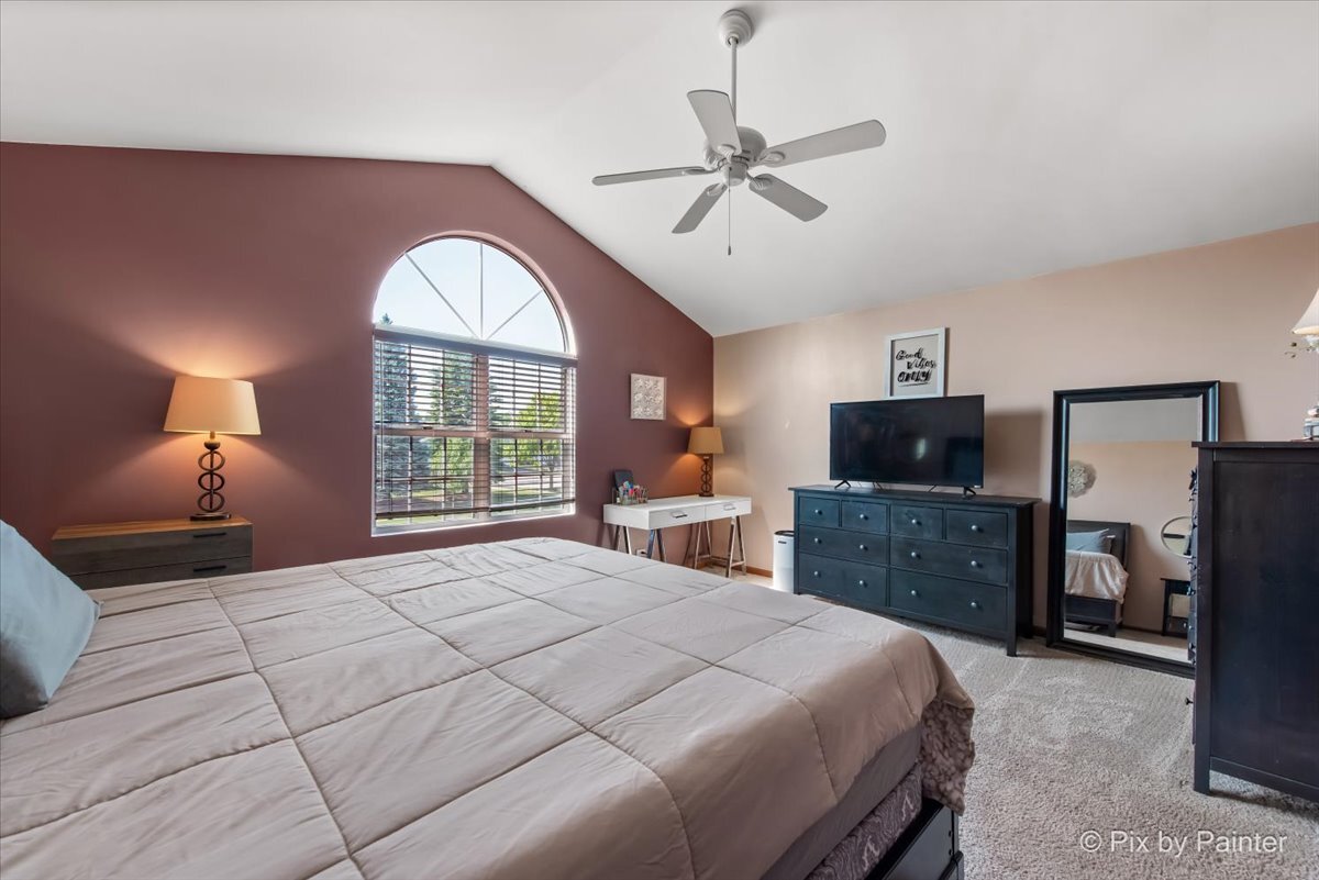 1223 Dunamon Drive Bartlett, IL 60103 - Photo 17 of 36