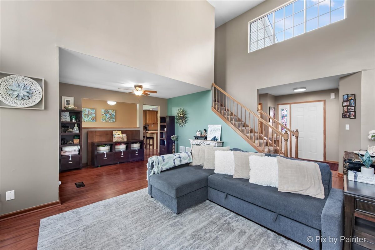 1223 Dunamon Drive Bartlett, IL 60103 - Photo 6 of 36