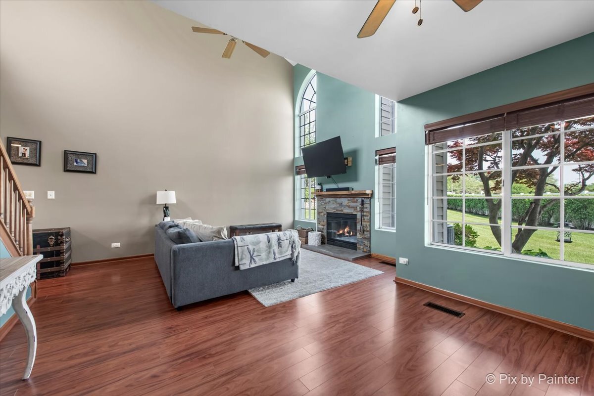 1223 Dunamon Drive Bartlett, IL 60103 - Photo 8 of 36