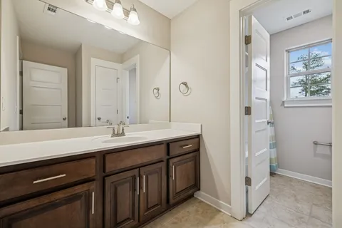 $509,000 | 244 Crooked Creek Lane, Hendersonville, TN 37075